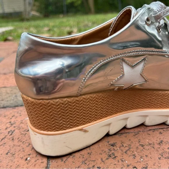 Qupid Silver Star Platform Sneakers - Picture 13 of 16